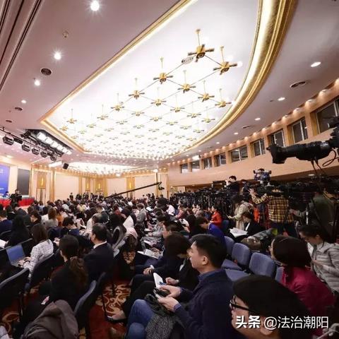 官方看法：2025正版精准免费大全——债务限额扩容 vs 隐性债务问责