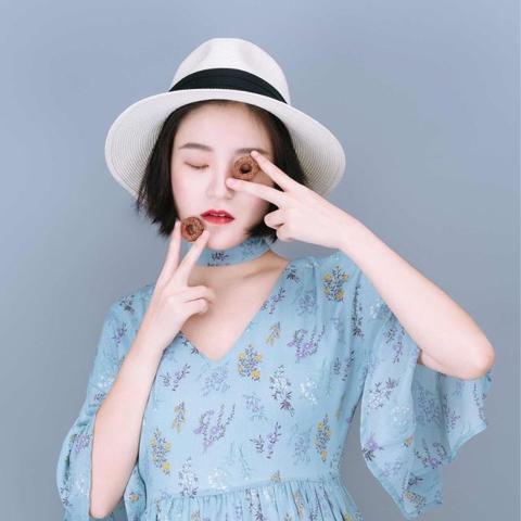 最新孕妇写真照展现孕期之美与母婴康健新希望