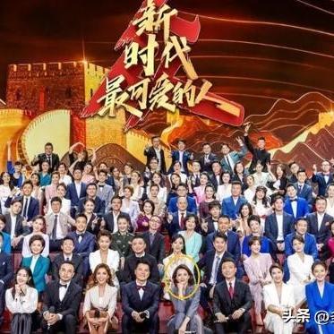 董卿朗读者最新一期，，，心灵文化盛宴